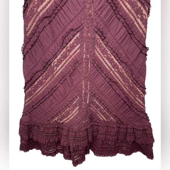 Cinq a Sept Naya Off-The-Shoulder Bell-Sleeve Mini Dress in Mulberry Size 4 - Picture 3 of 10